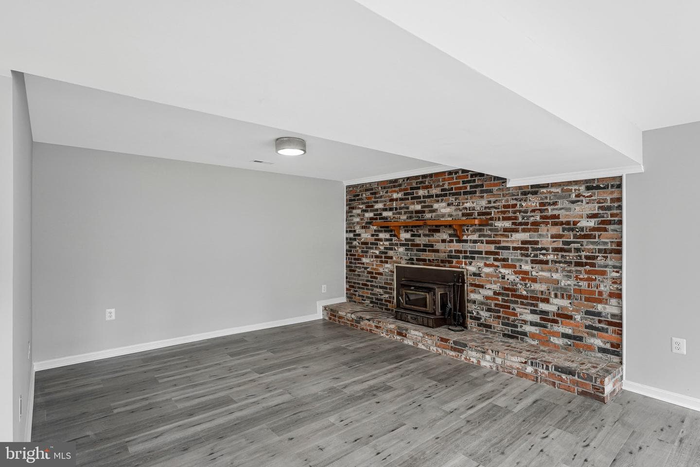 11910 Shirley Avenue photo 22