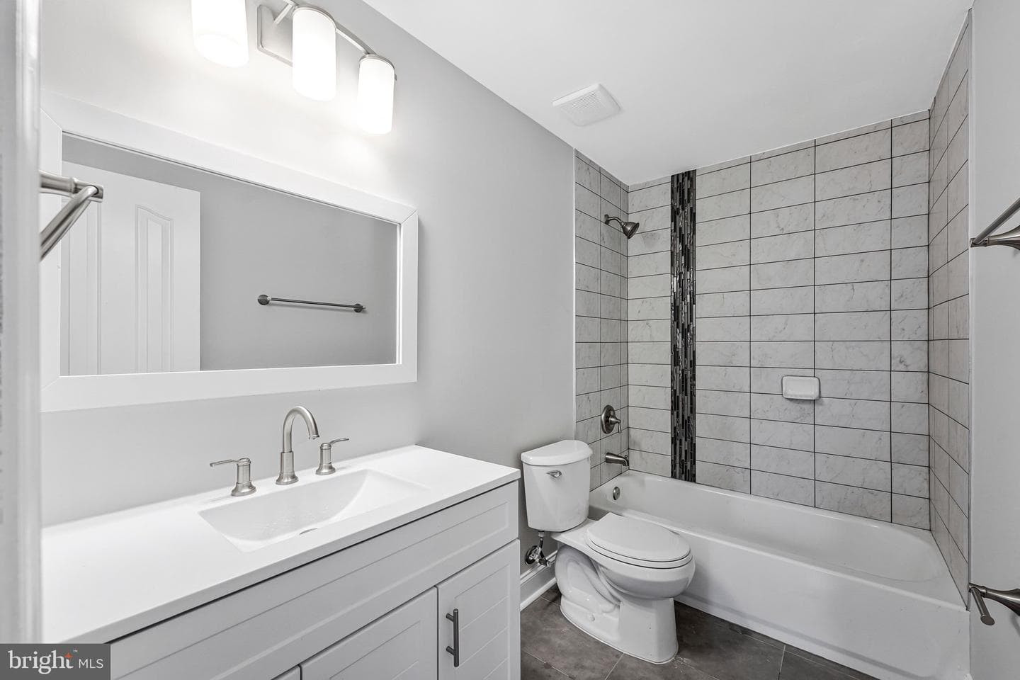11910 Shirley Avenue photo 24
