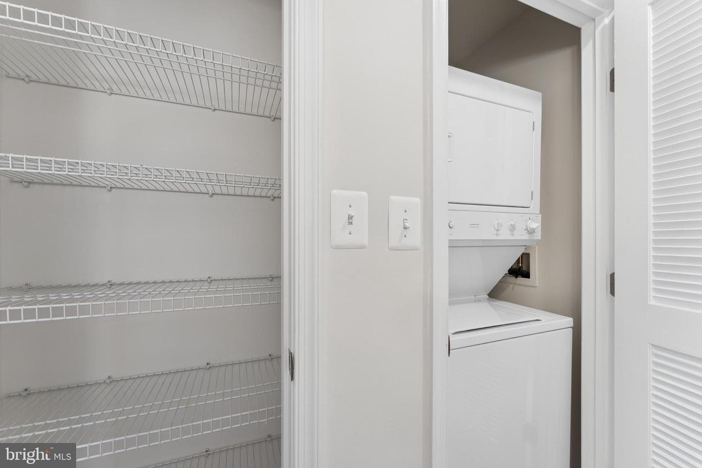2918 Truffle Oak Place photo 18