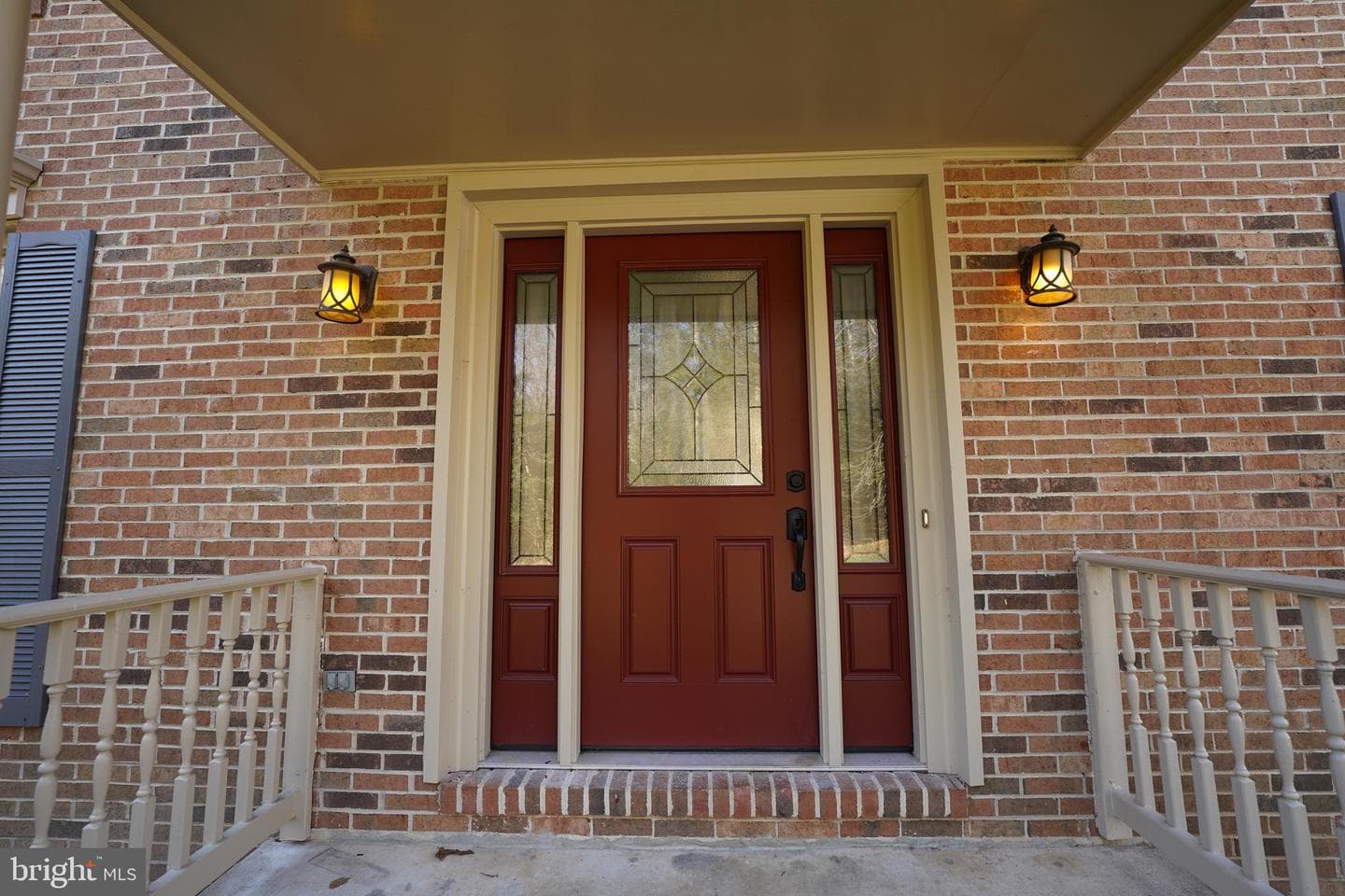 6195 River Forest Drive photo 2
