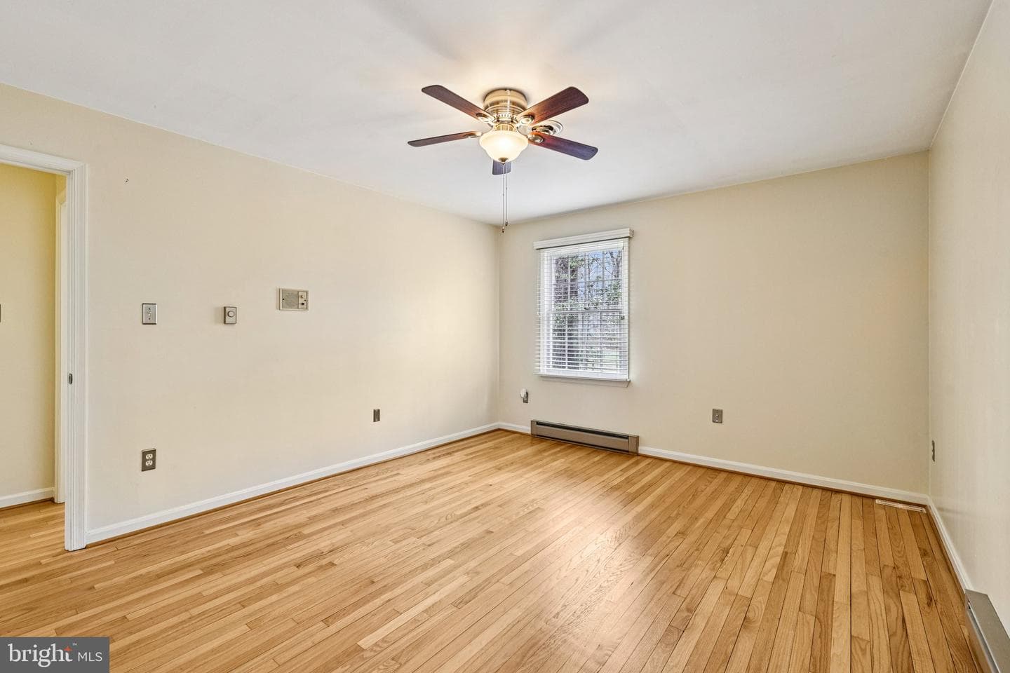 11430 Harton Street photo 29
