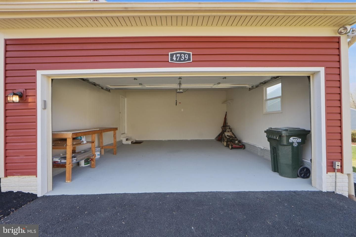 4739 Hickory Nut Place photo 4