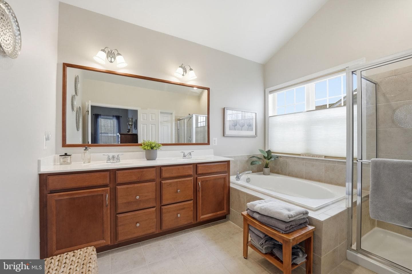 15402 Gossoms Store Court photo 38