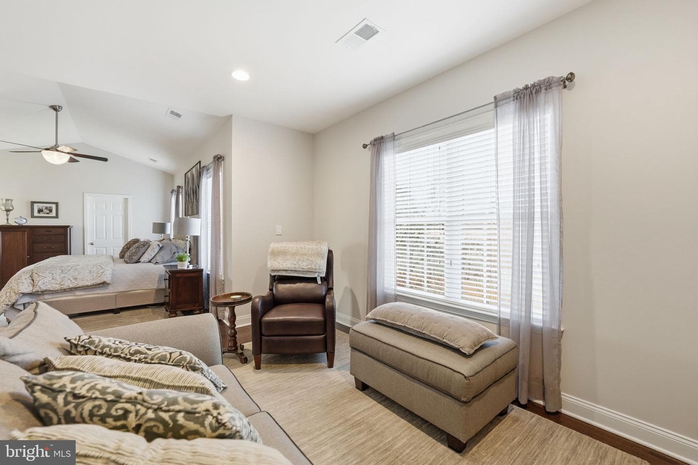 15402 Gossoms Store Court photo 42
