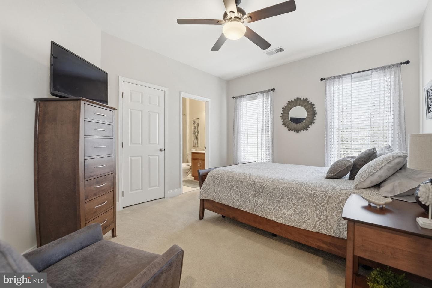15402 Gossoms Store Court photo 45