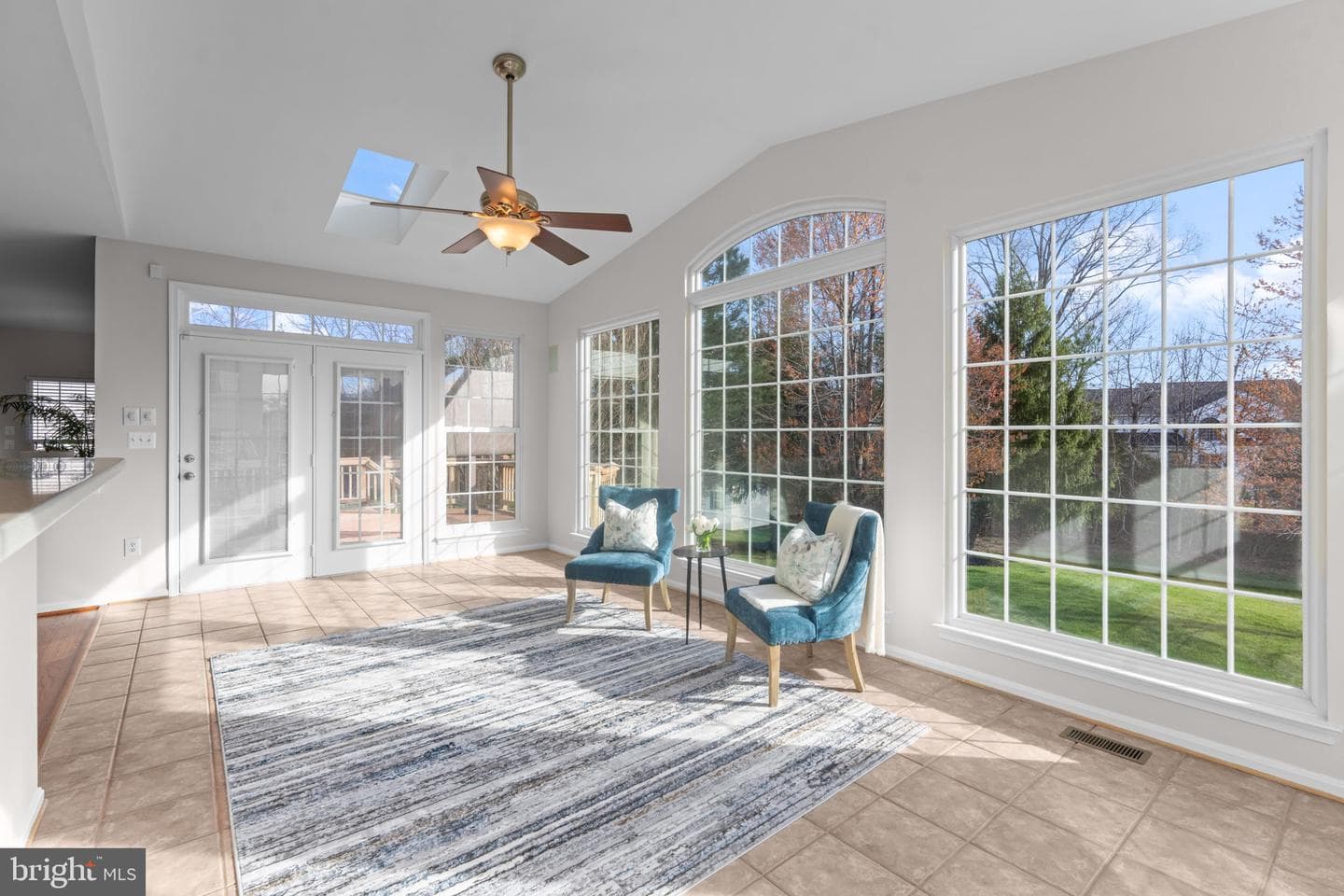 12288 Grimsby Lane photo 35