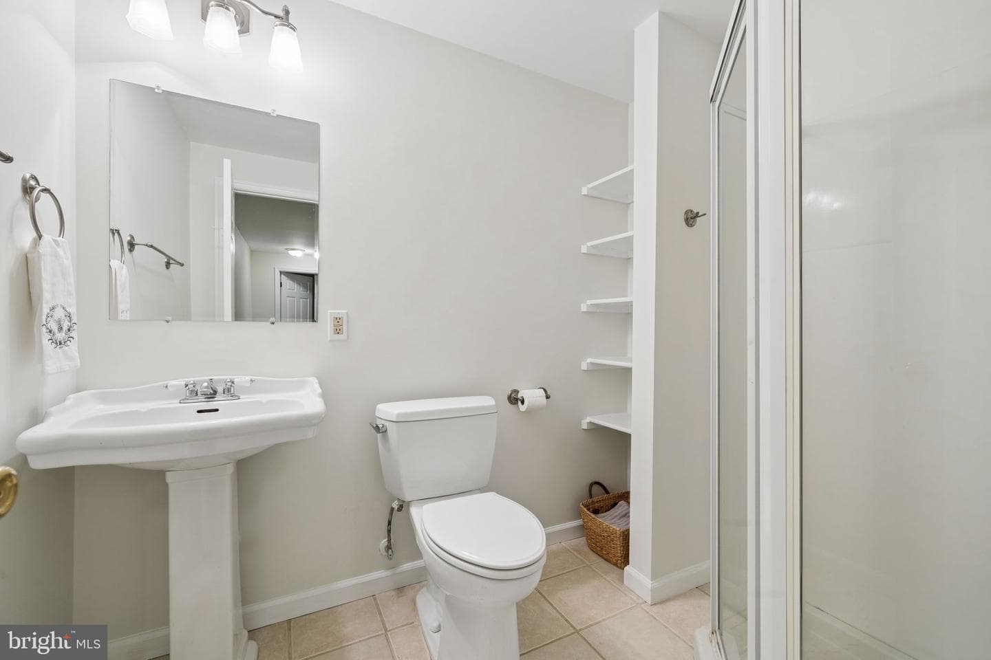 15030 Knickerbocker Drive photo 33
