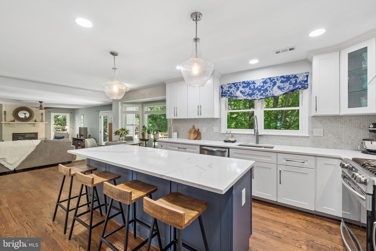 15030 Knickerbocker Drive photo 9