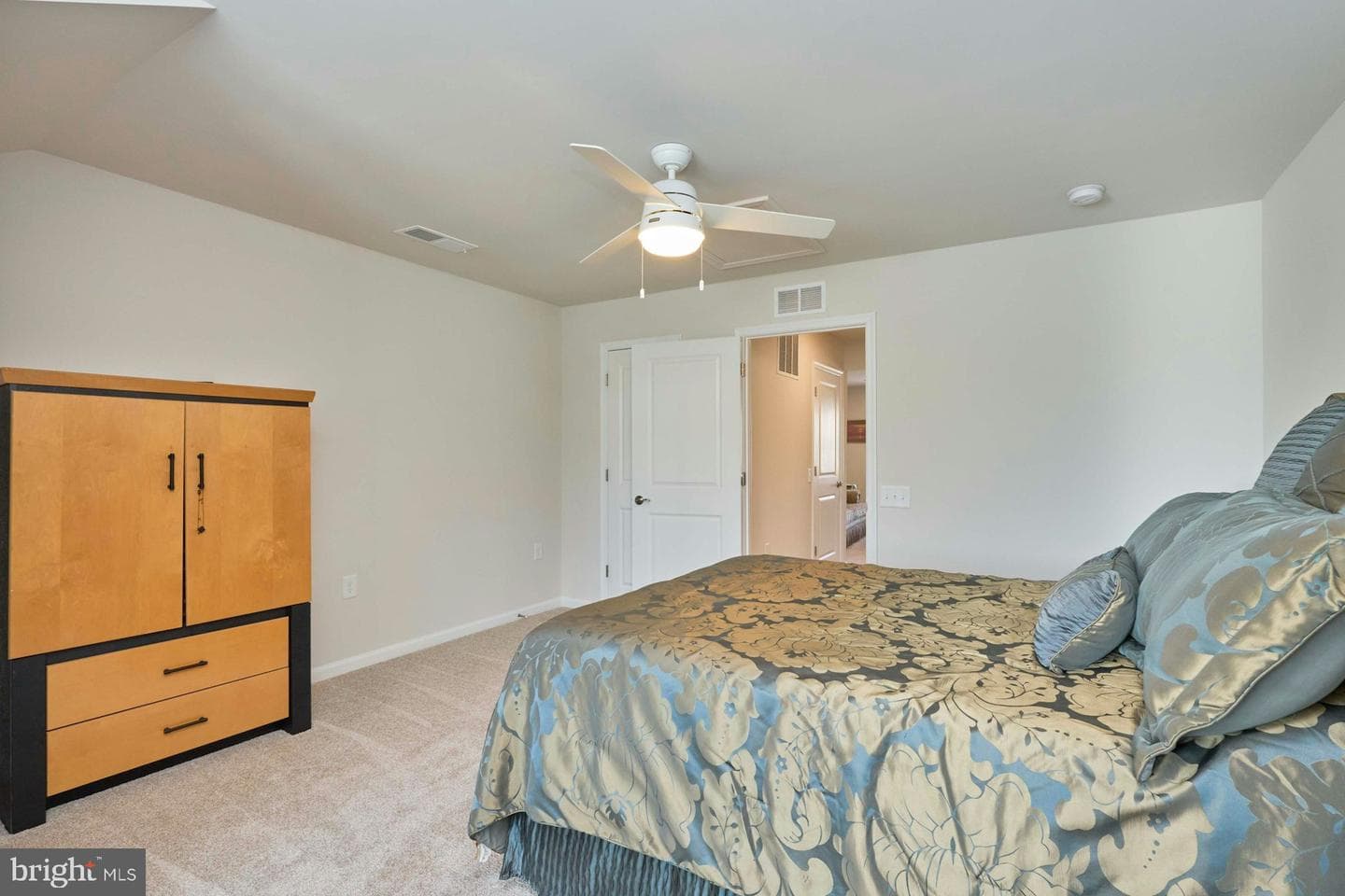 15563 Blue Lotus Lane photo 34