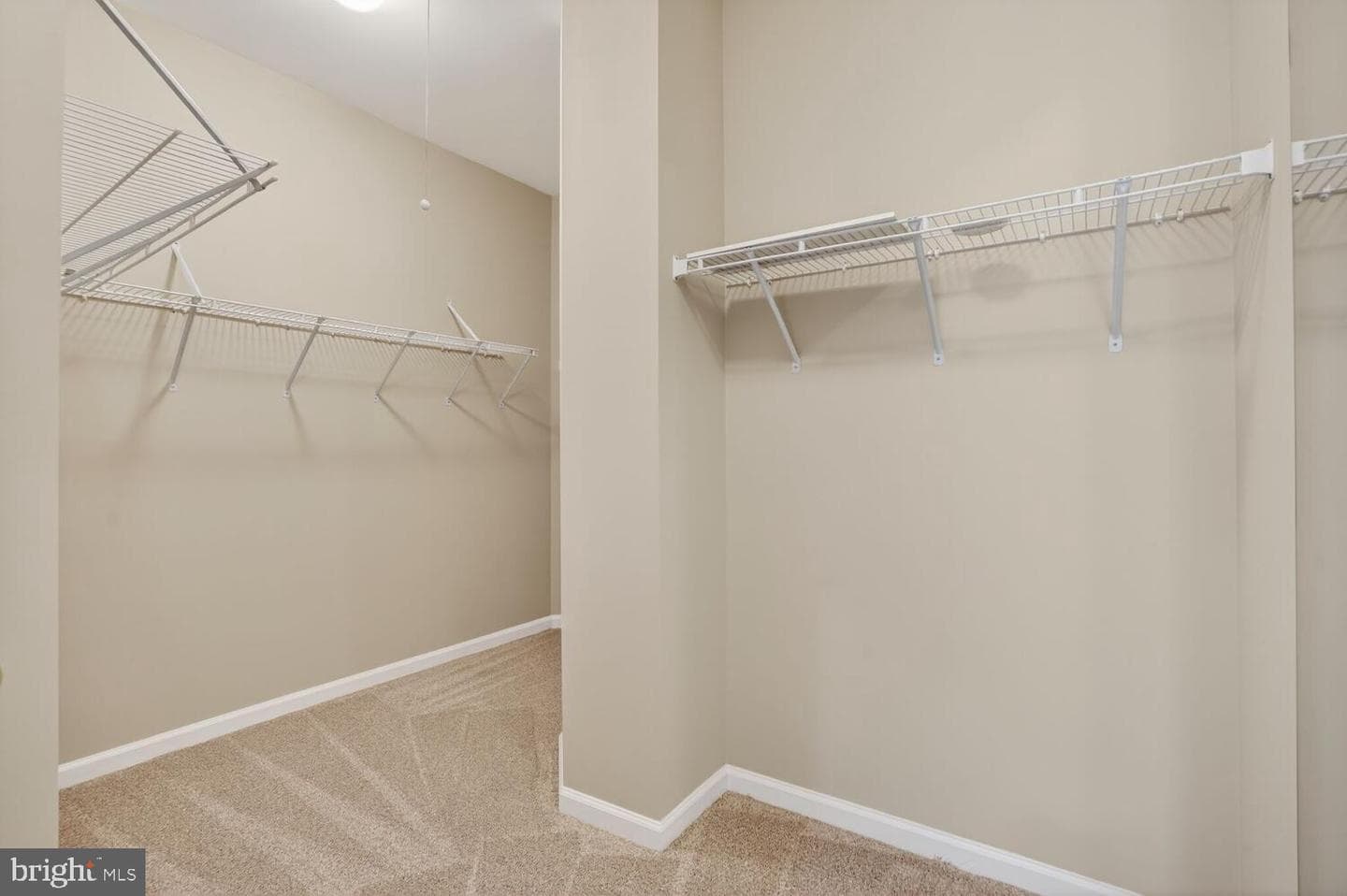 10228 Broadsword Drive photo 44