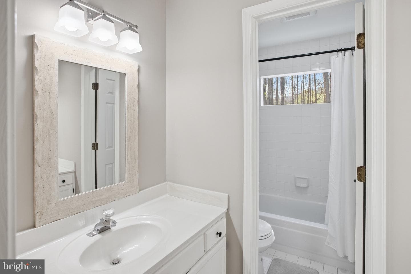 3937 Leaf Lawn Lane photo 26