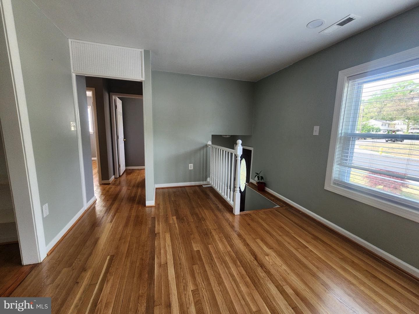 15107 Illinois Road photo 9