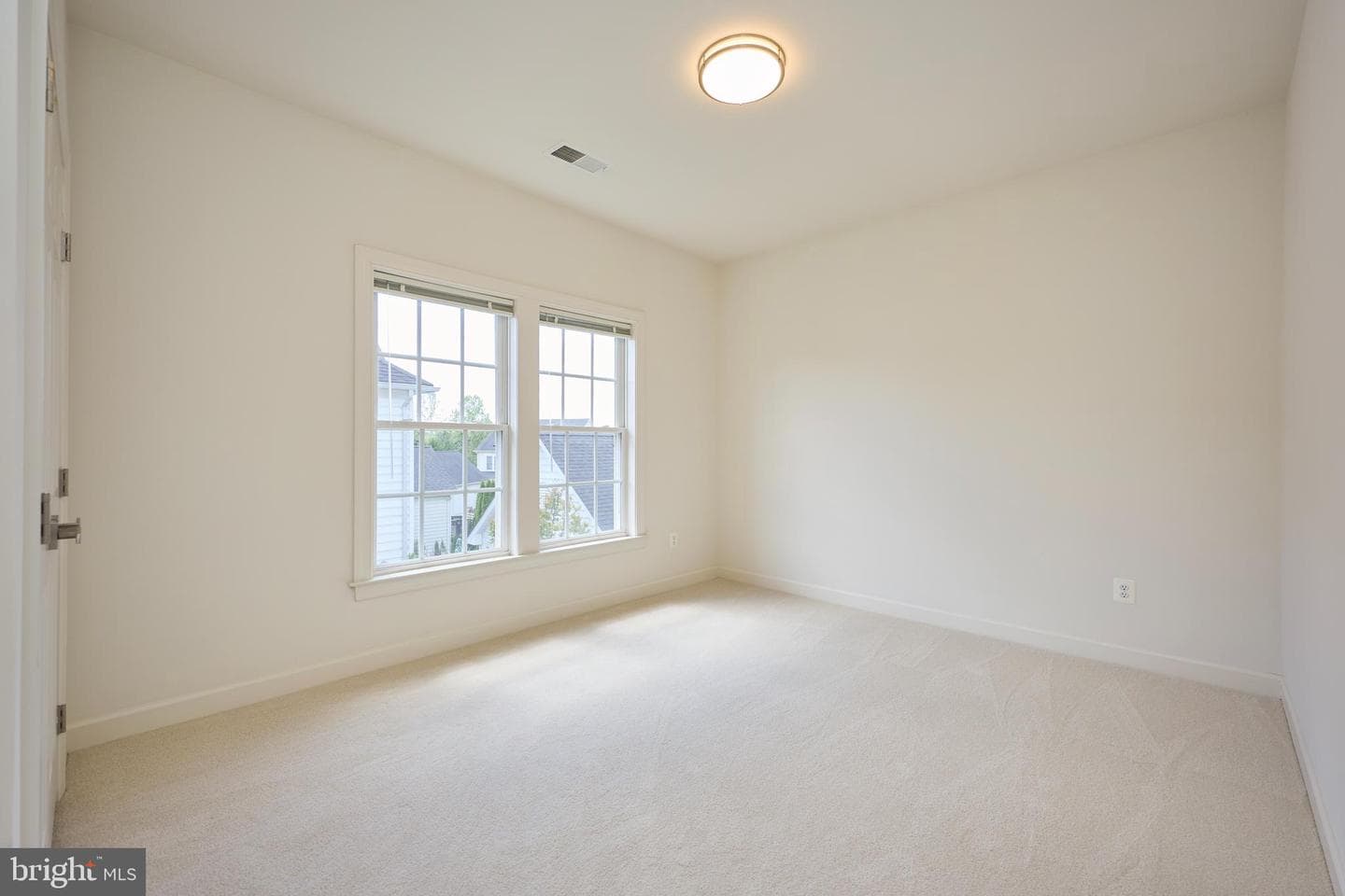 6910 Bitterroot Court photo 45