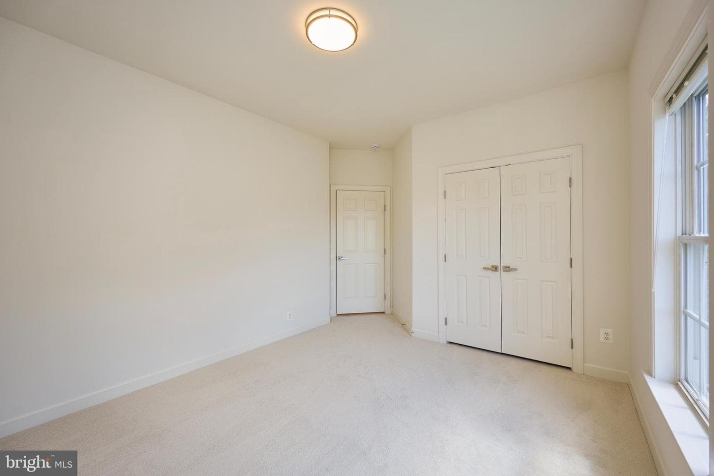 6910 Bitterroot Court photo 46