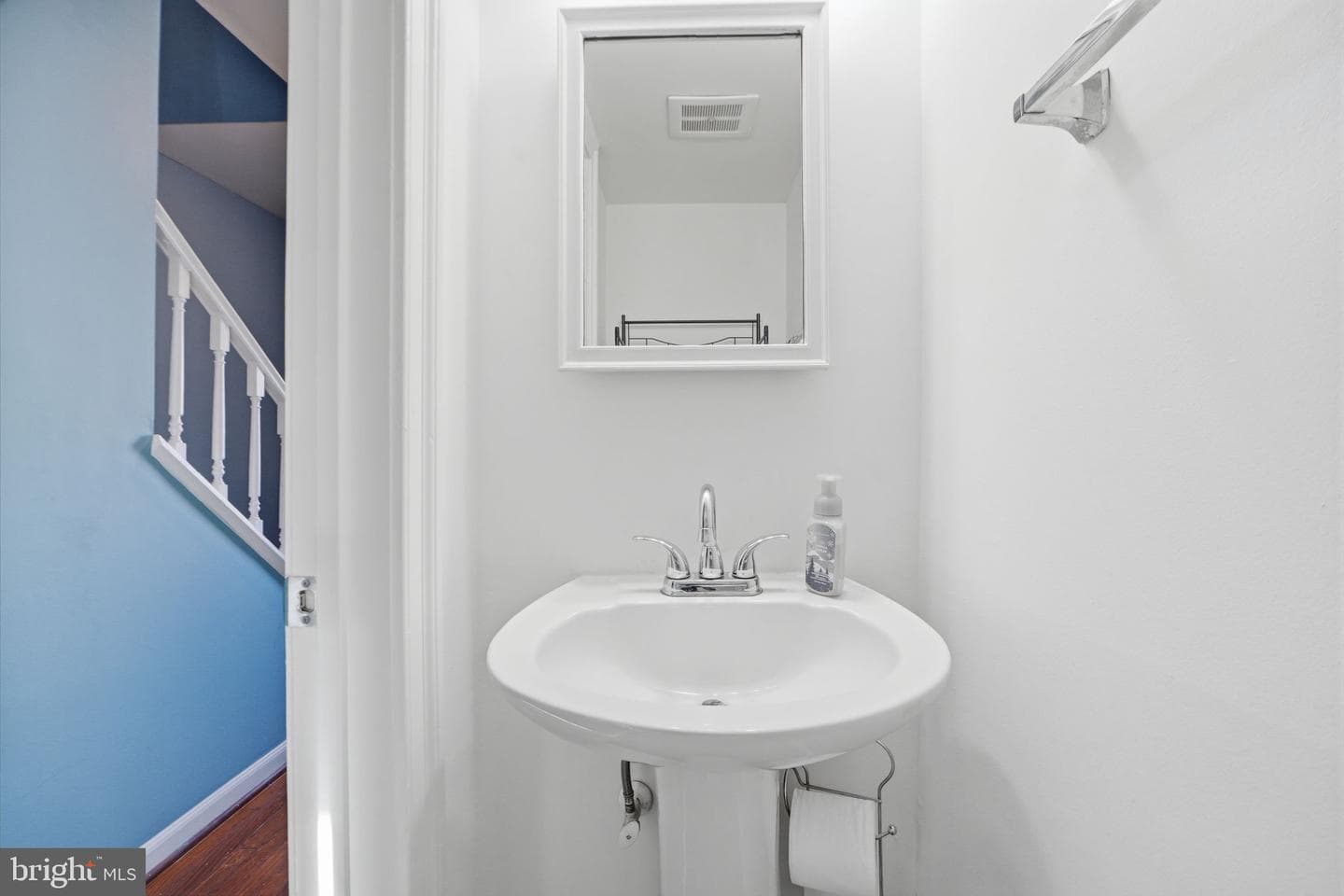 7526 Campbell Court photo 18