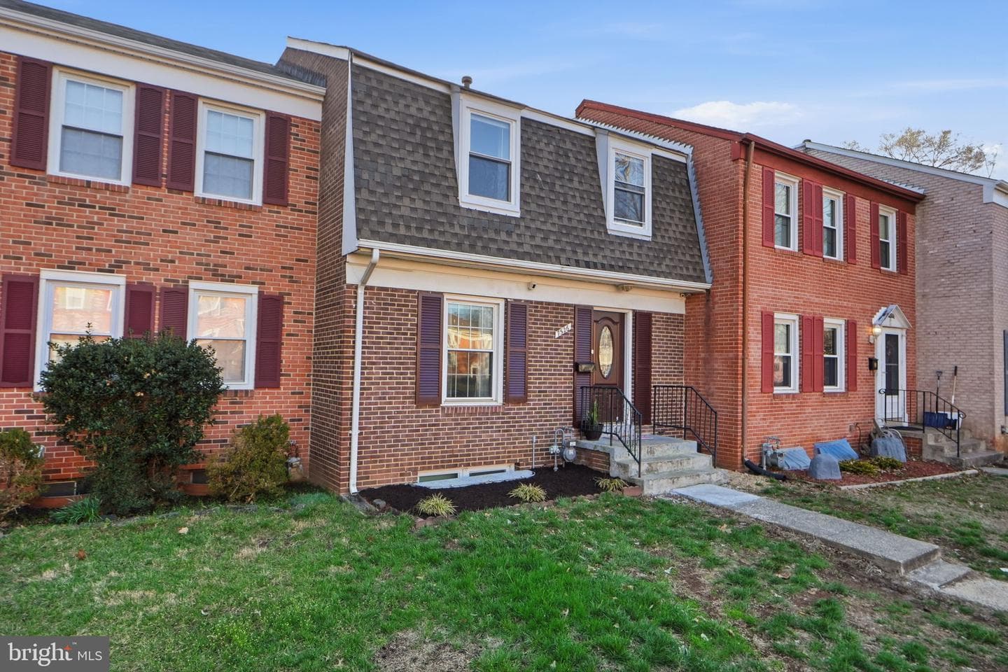 7526 Campbell Court photo 4