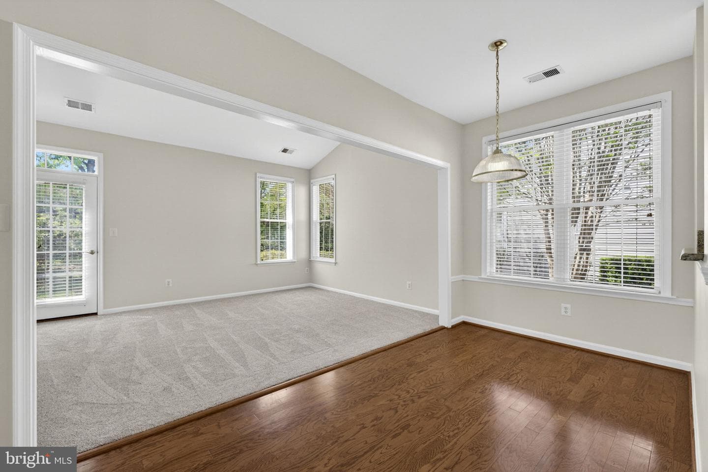 6922 Walnut Hill Drive photo 28