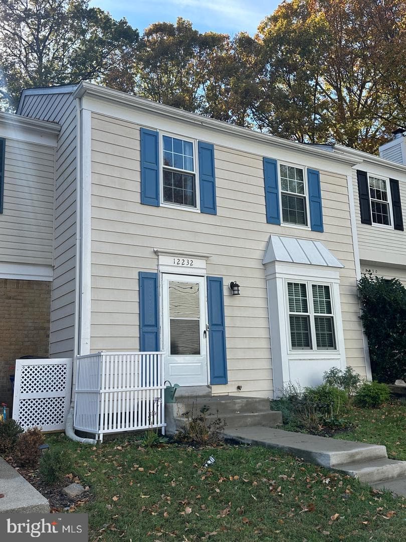 12232 Nutmeg Court