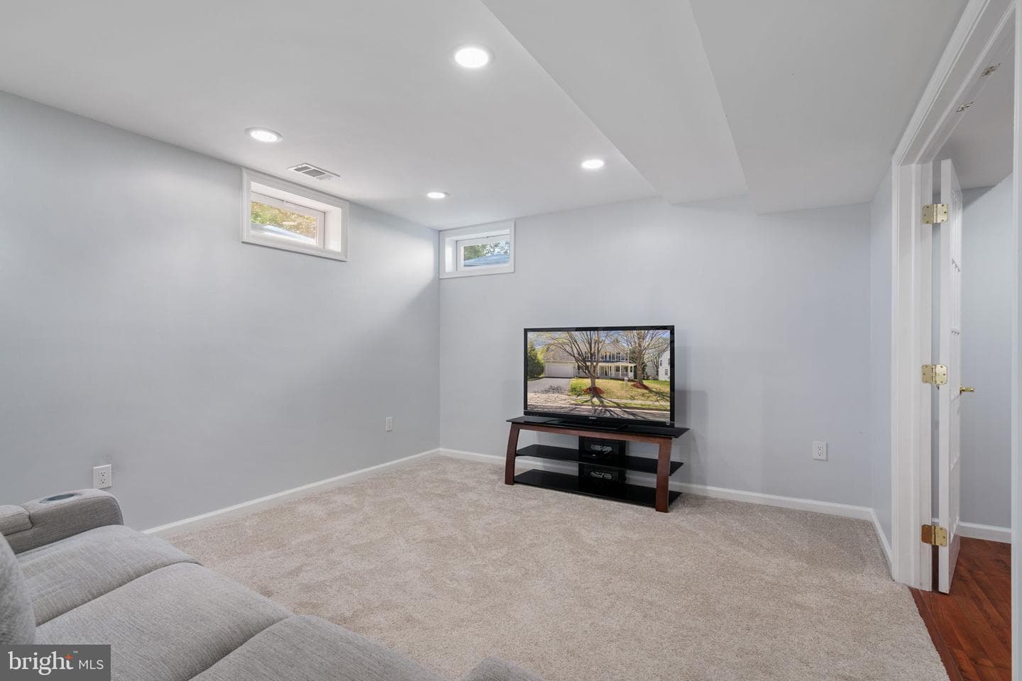 6472 Colonial Village Loop photo 52