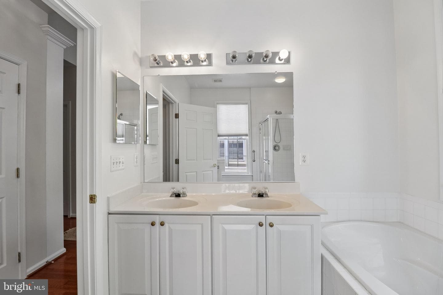 6230 Settlers Trail Place photo 40