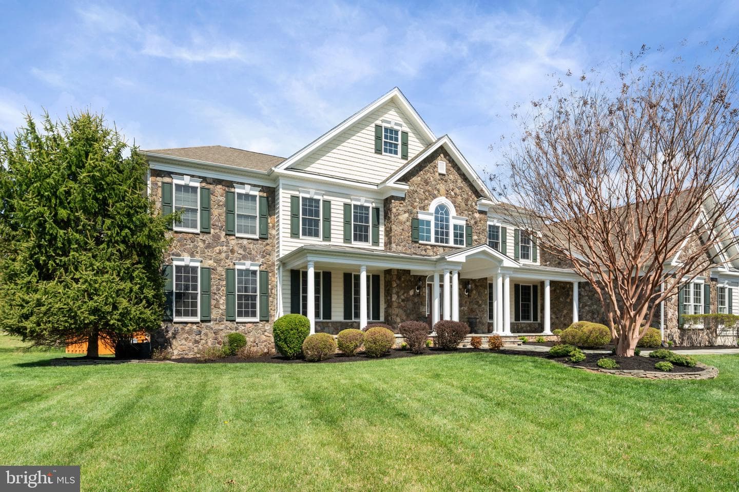 5342 Chaffins Farm Court photo 2