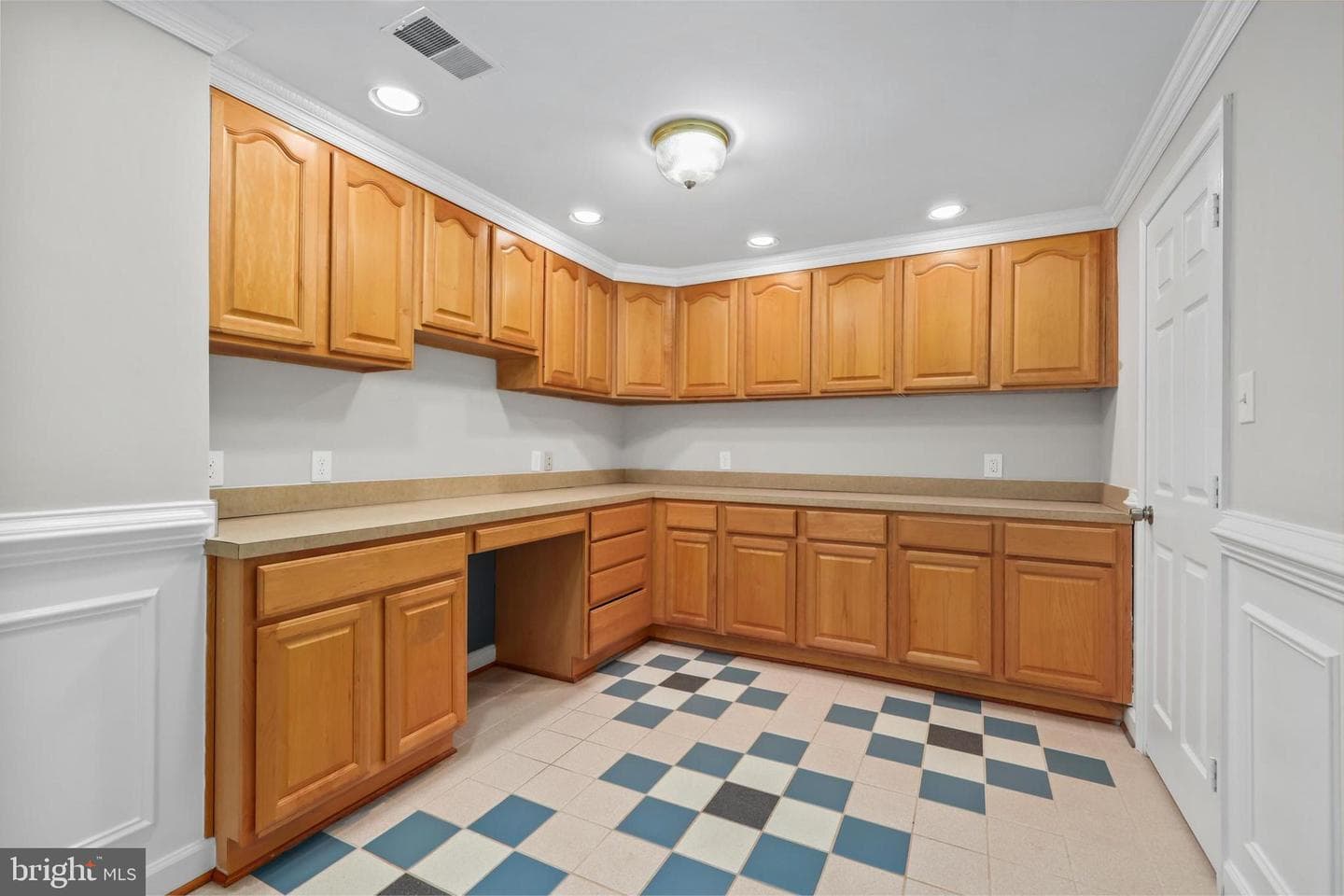 15767 Widewater Drive photo 29