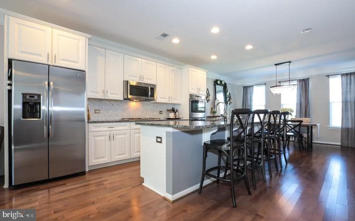 15806 Stokes Lane photo 3