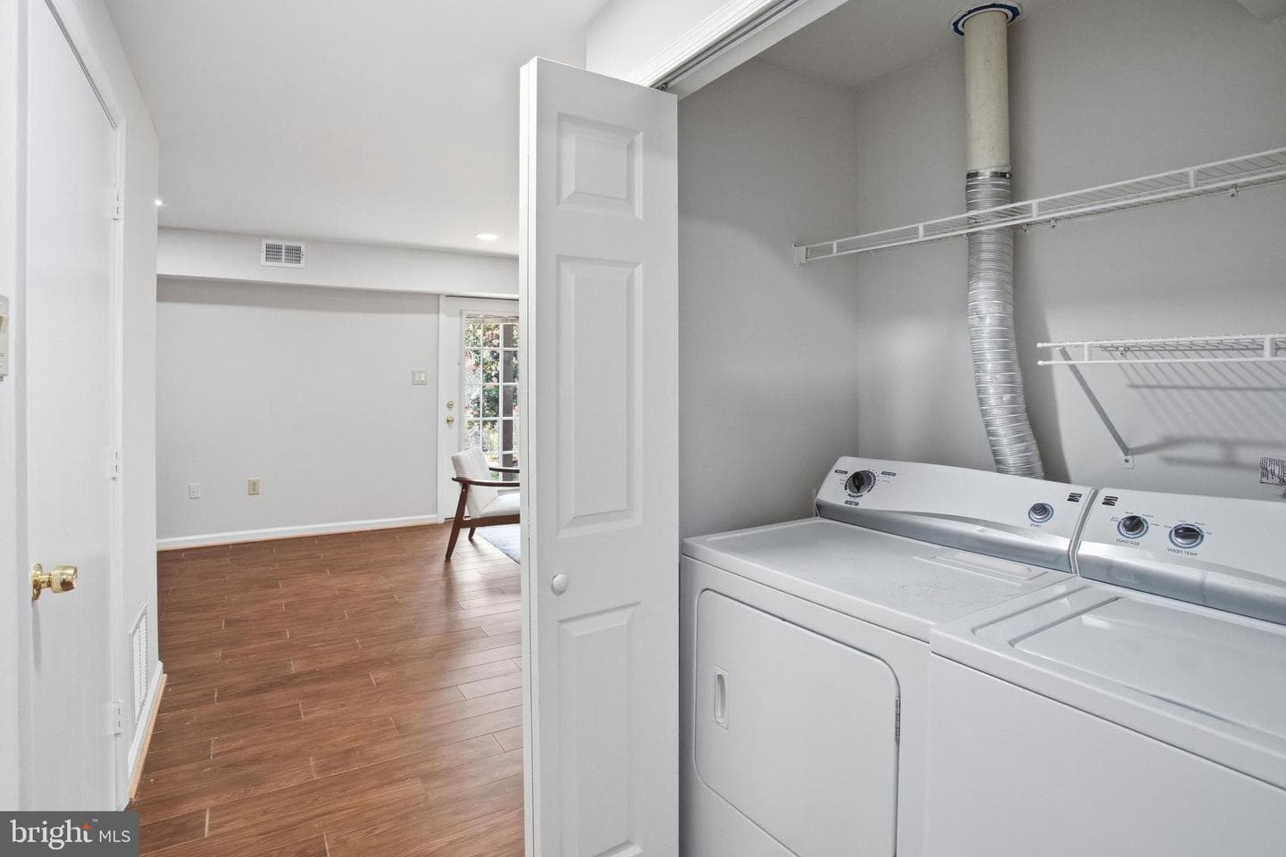 5251 Spring Branch Boulevard photo 18