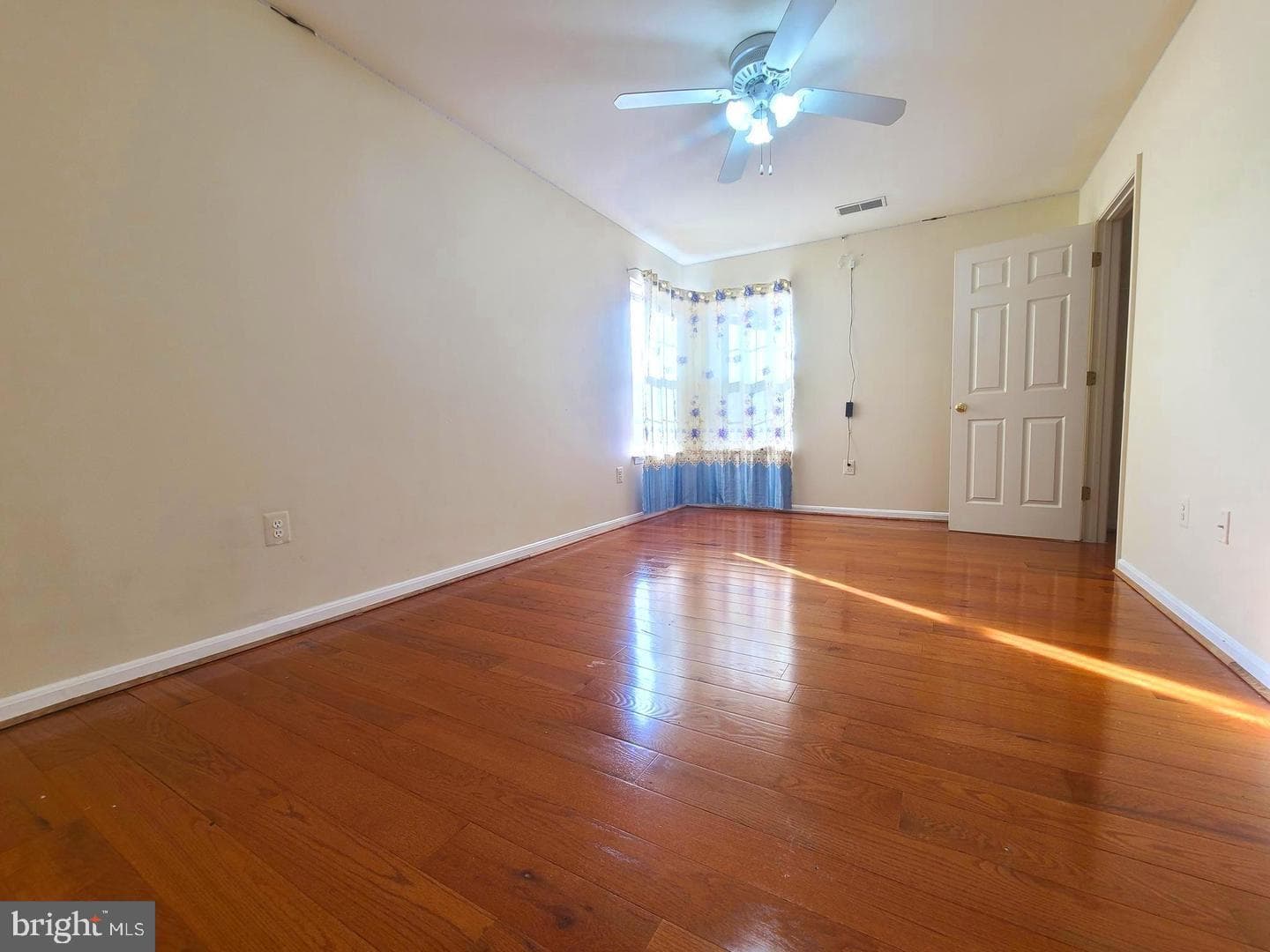 3746 Katie Place photo 8