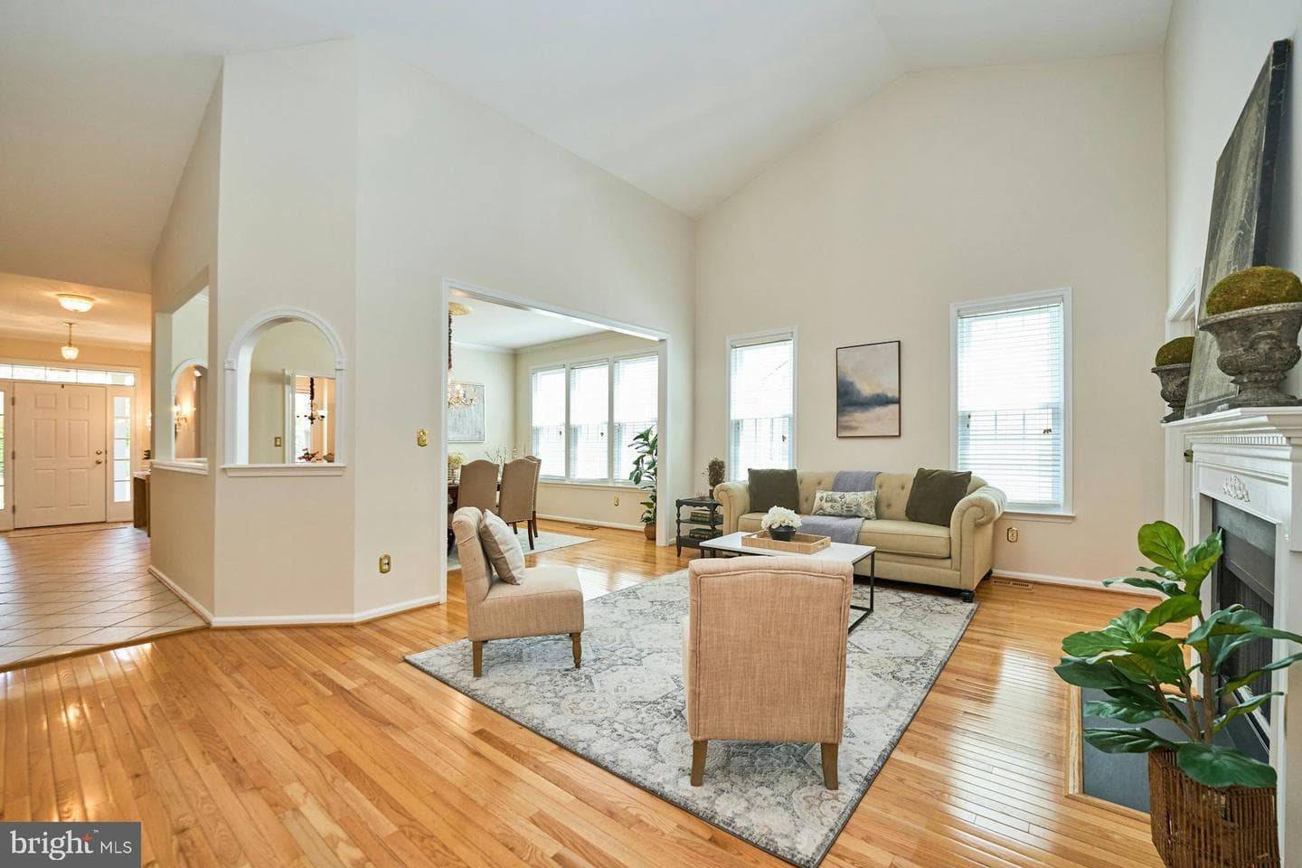 6340 Avington Place photo 16