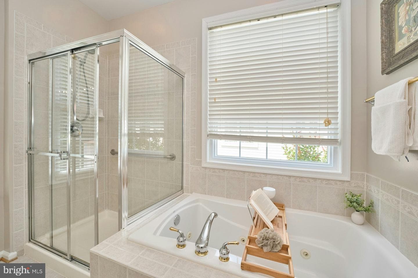 6340 Avington Place photo 25
