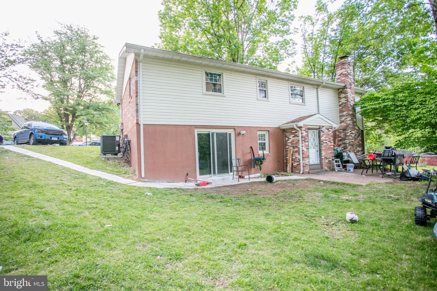 14810 Edgewater Drive photo 10