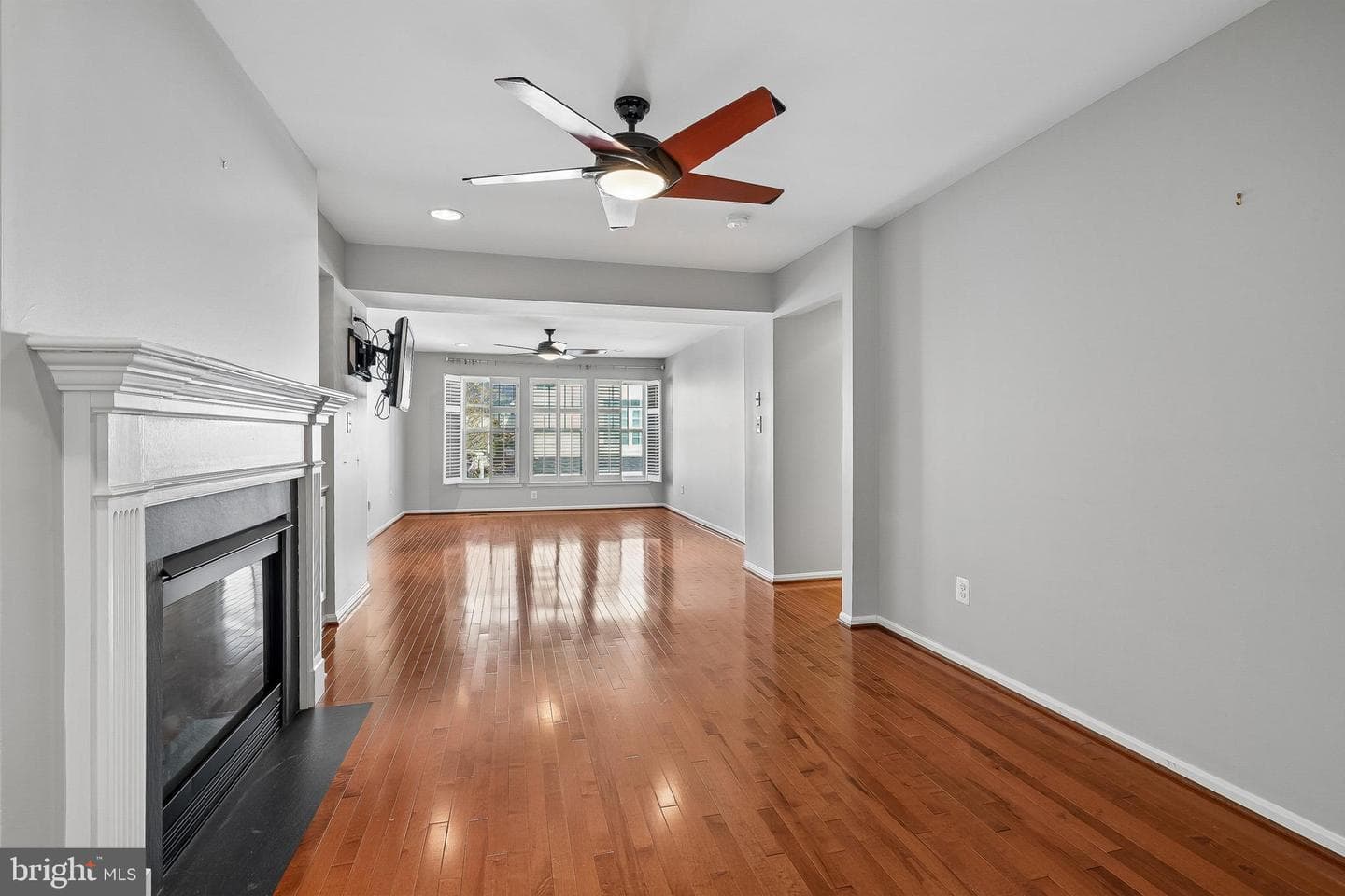 13754 Fleet Street photo 22