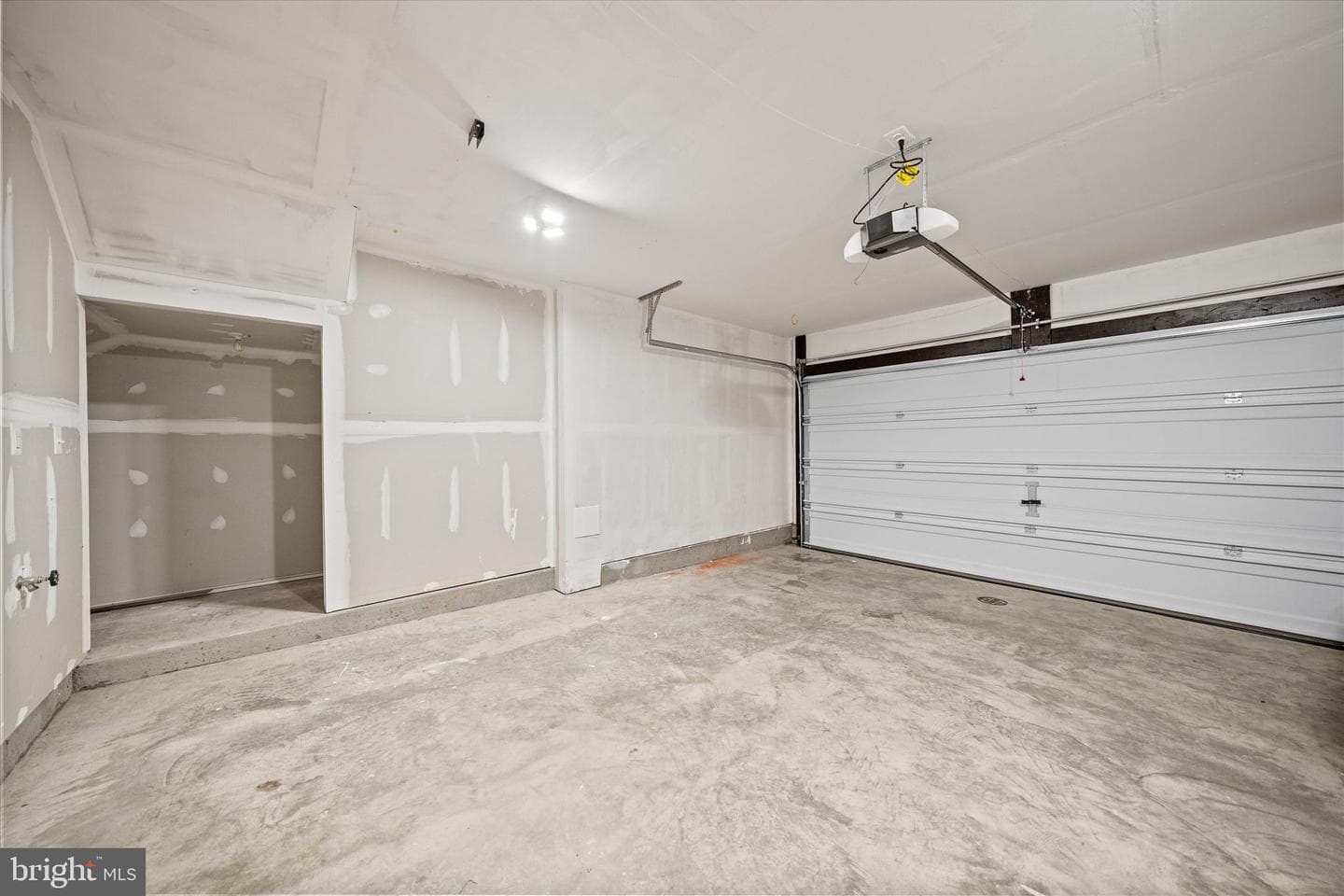 18218 Summit Pointe Drive photo 36