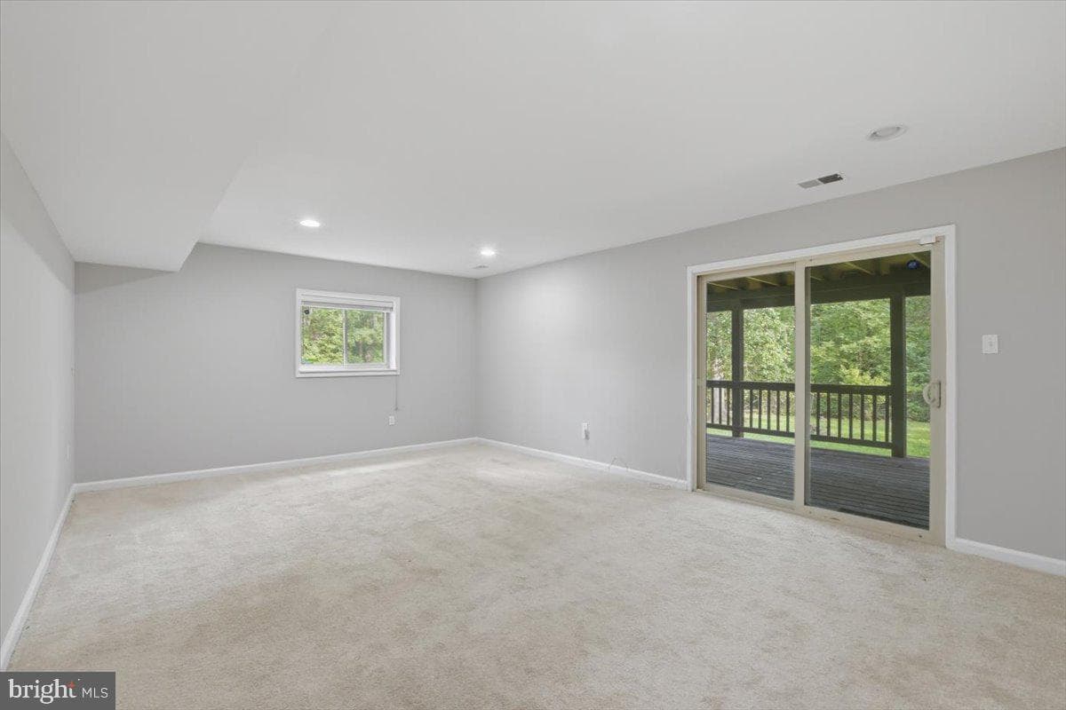 7711 Anderson Court photo 8