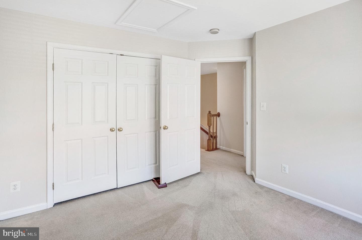 16616 Barge Circle photo 36