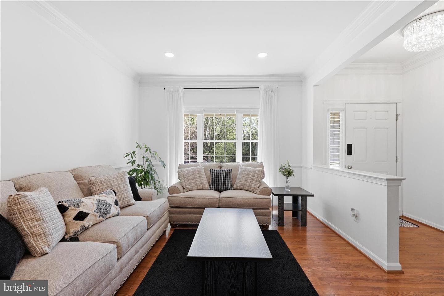 5506 Arrowfield Terrace photo 9