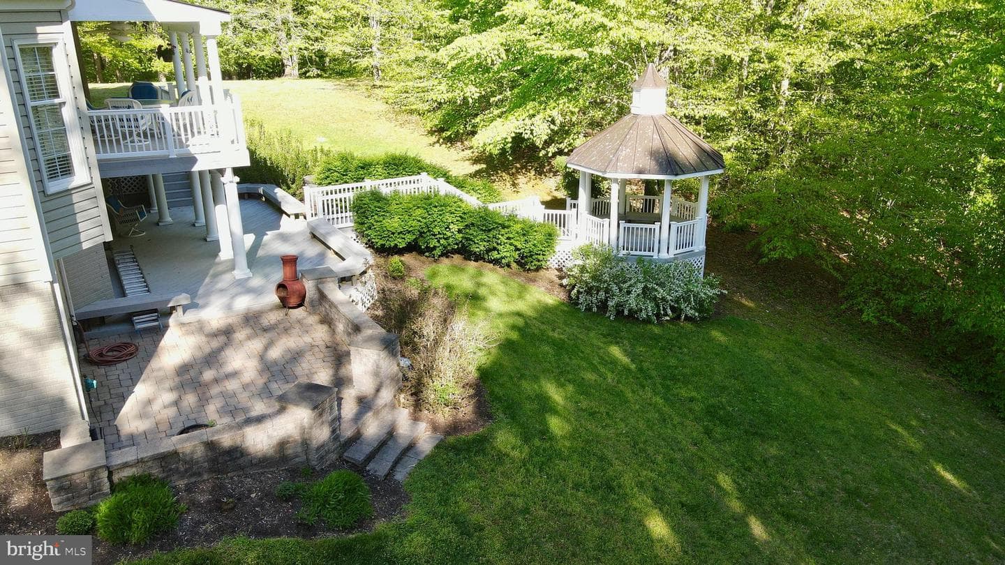 6962 Grizzly Court photo 8