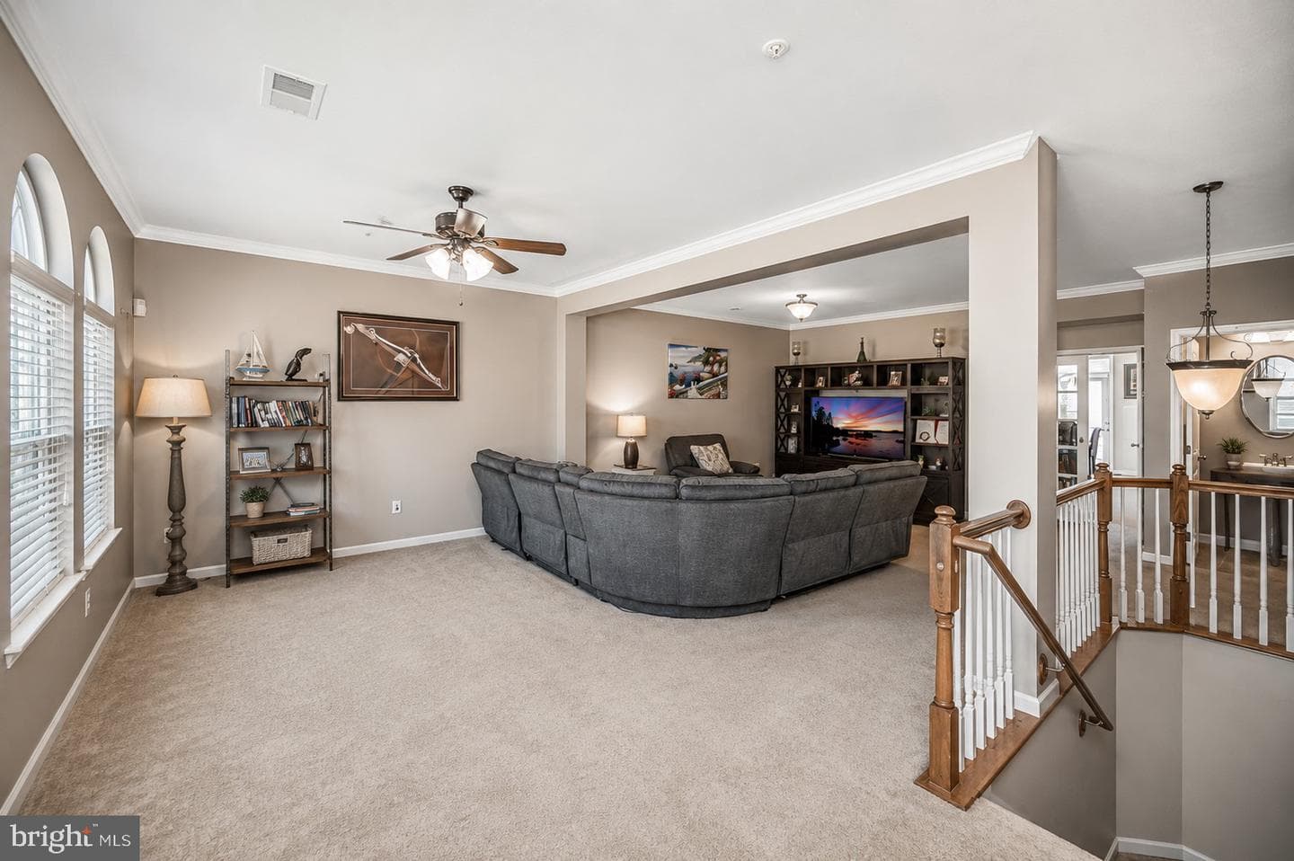 15057 Leicestershire Street photo 4