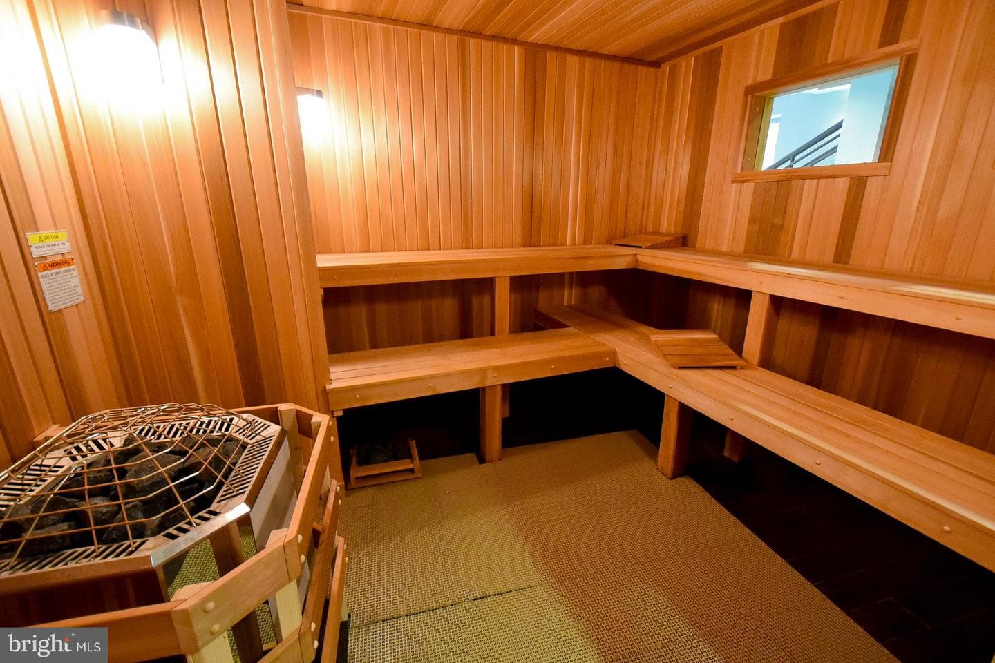 15057 Leicestershire Street photo 41