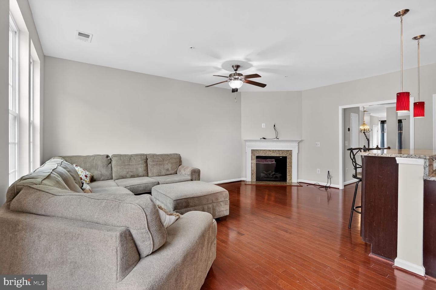 6916 Kona Drive photo 16