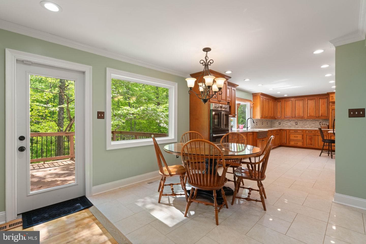 12522 Spring Drive photo 21