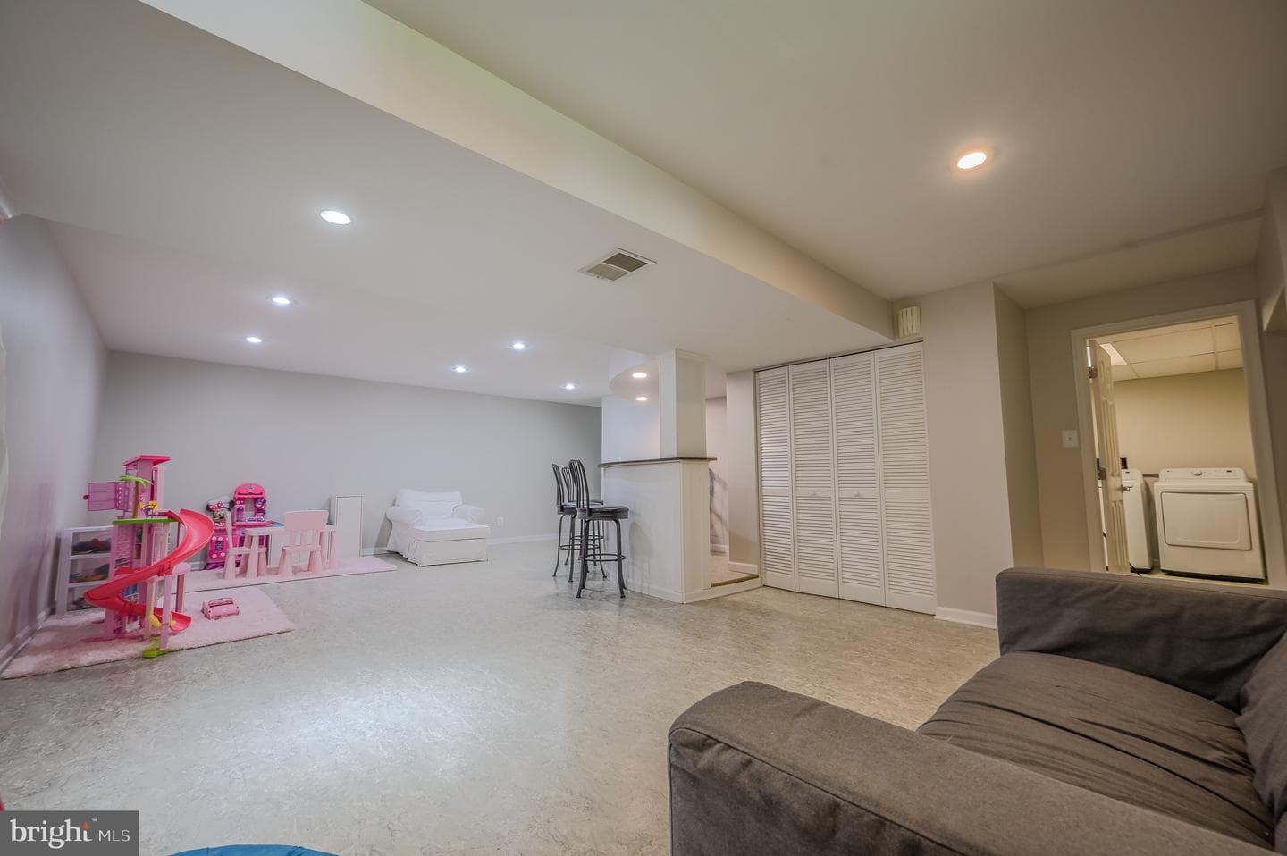 14719 Stratford Drive photo 26