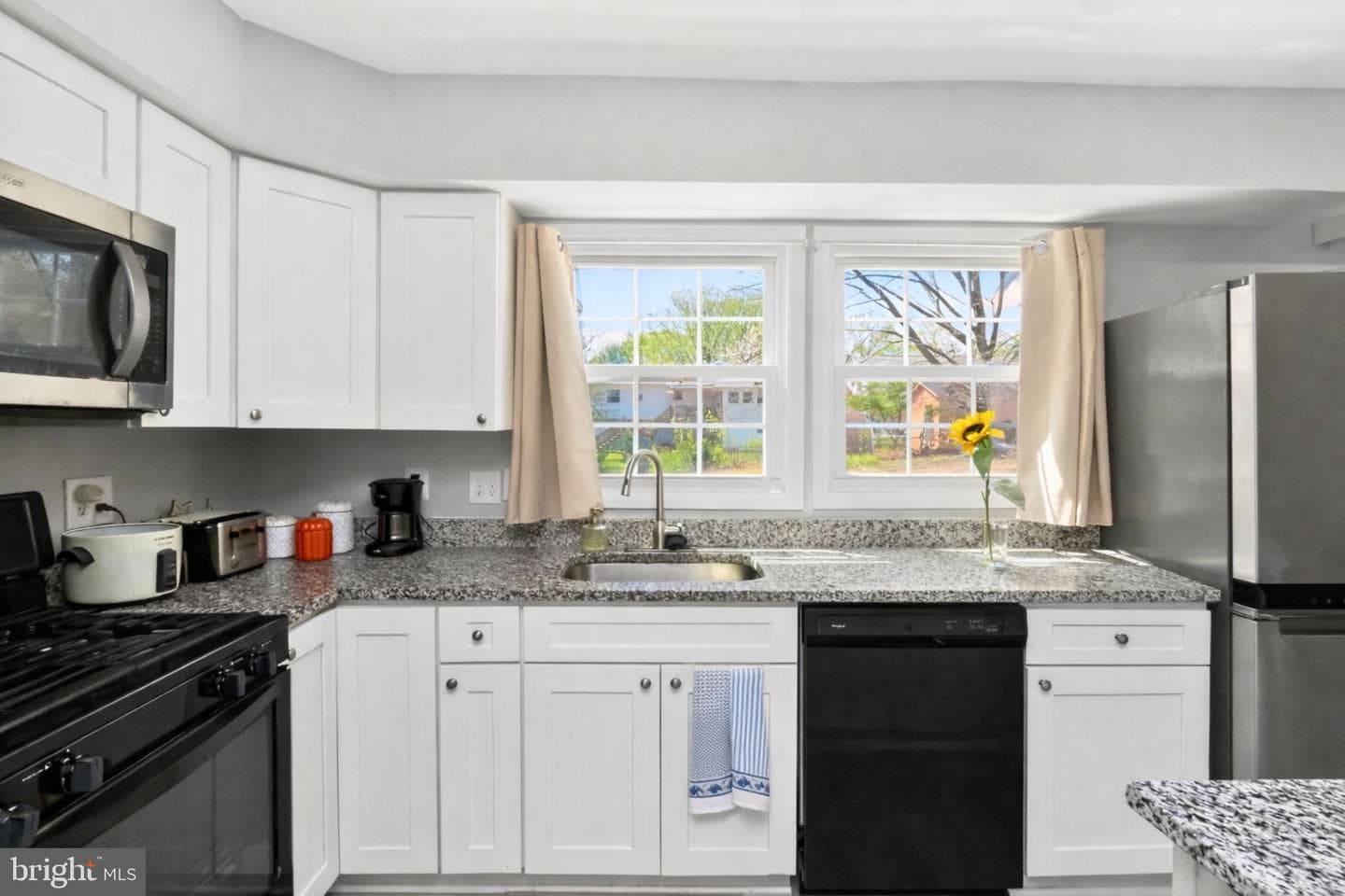 4788 Kelly Road photo 6