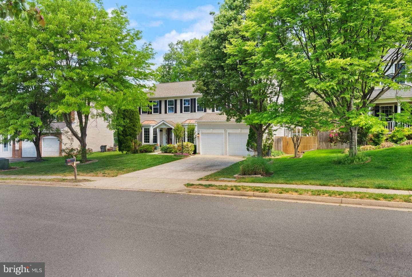 12328 Grimsby Lane photo 2