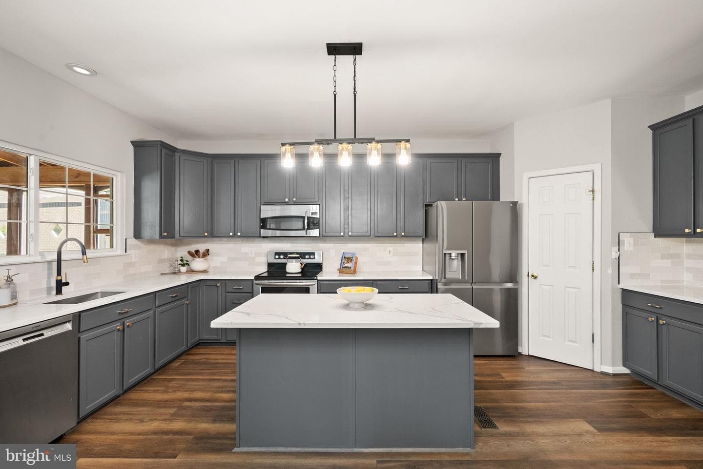 12328 Grimsby Lane photo 21