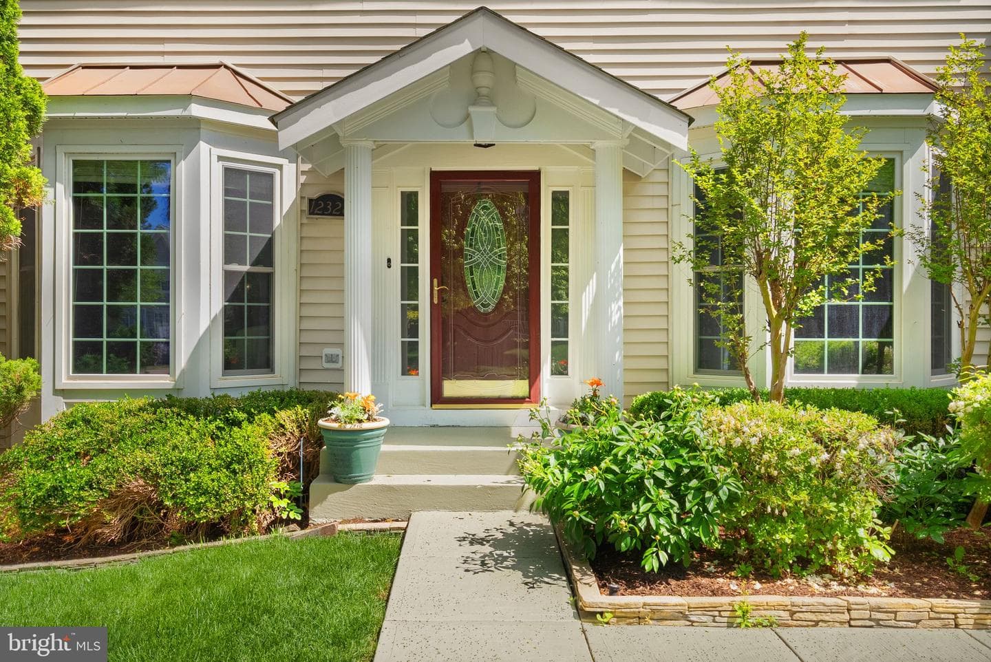 12328 Grimsby Lane photo 3