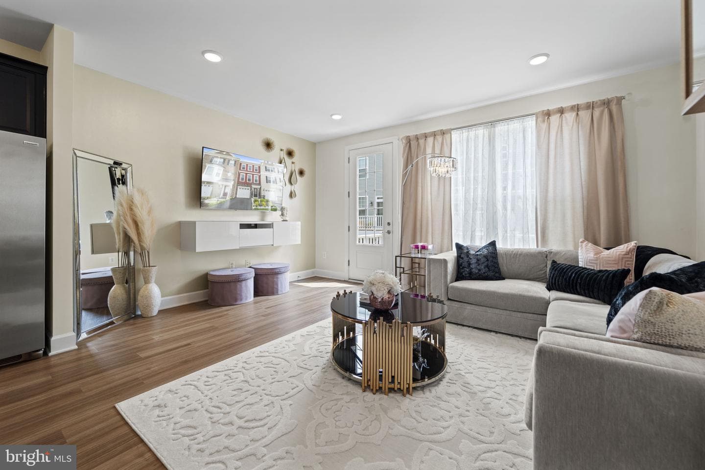 10637 Hinton Way photo 8