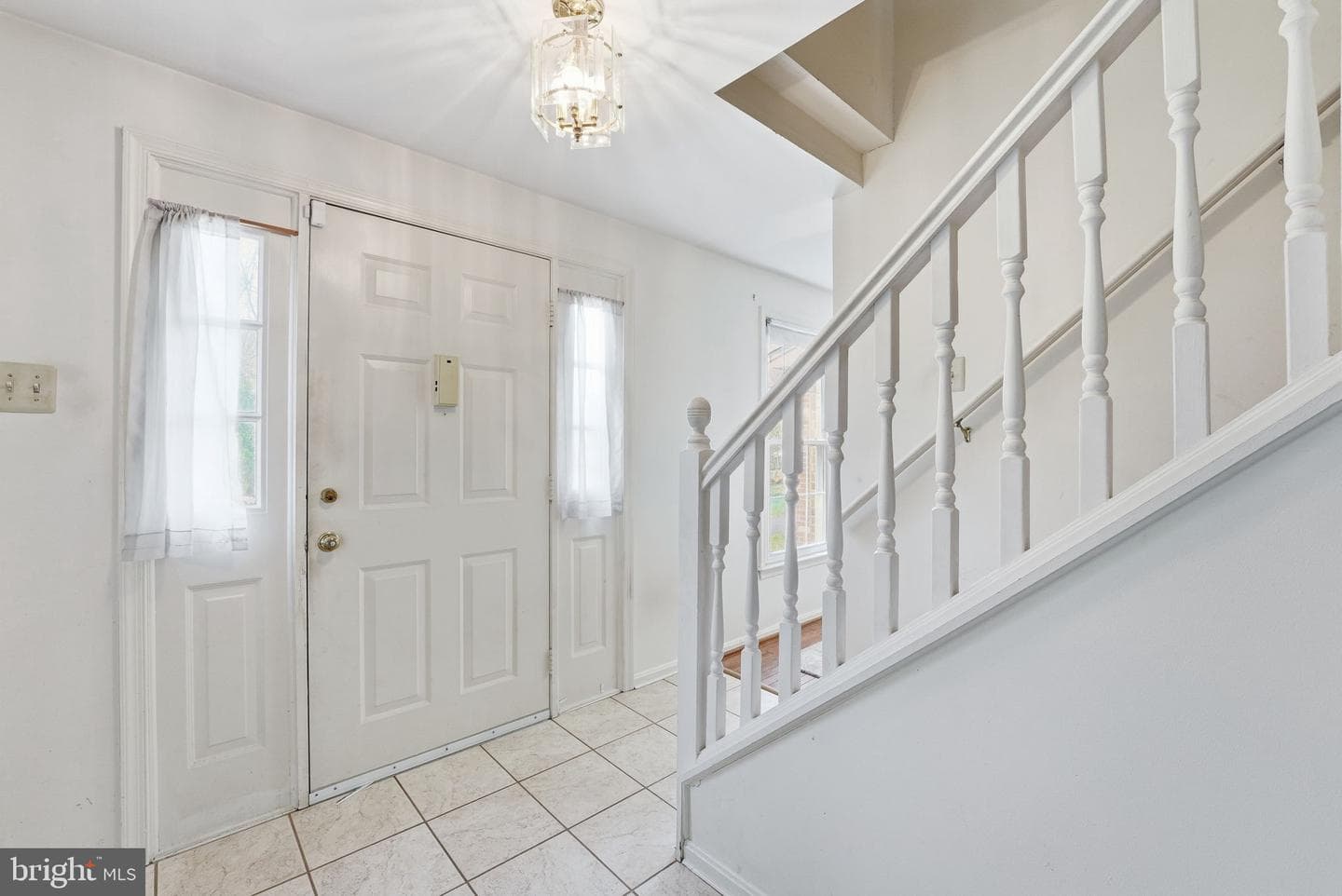 10757 Tullamore Court photo 2