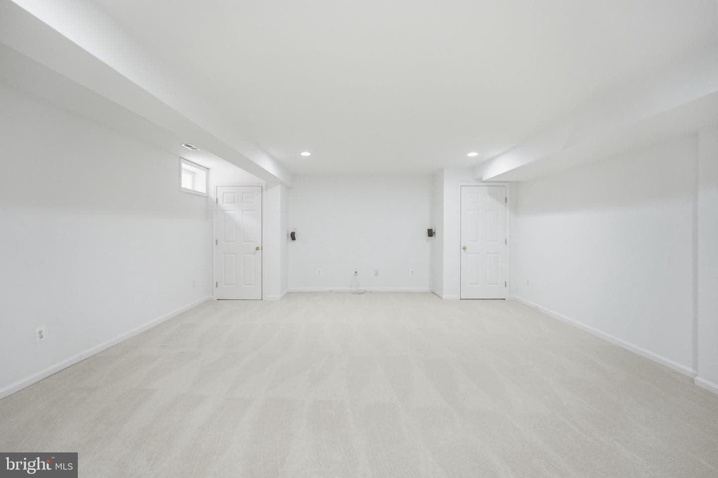 15405 Milton Hall Place photo 37